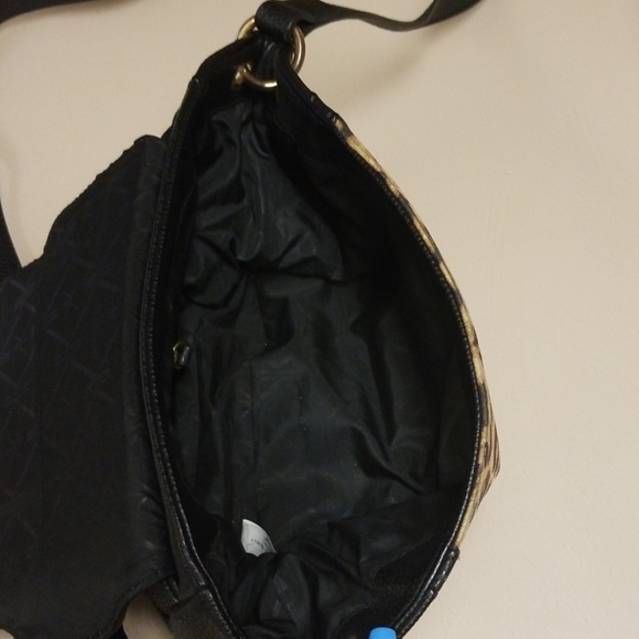 Kim Kardashian handbag - Picture 2 of 2